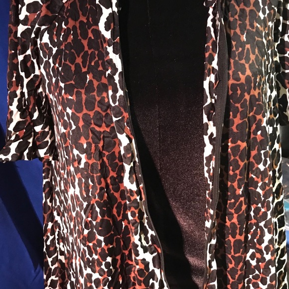 Leopard Print Night Gown & Matching Robe - Picture 6 of 6